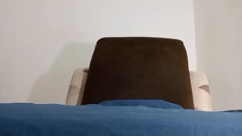 Snapshot of alotofcream chatting on 15, 12, 2024 alotofcream4u online show from 15, 12, 2024
