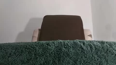 Snapshot of alotofcream chatting on 8, 10, 2025 alotofcream4u online show from 8, 10, 2025