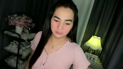 alovelydollnica online show from 25, 9, 2025