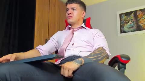 alpha_dominus_ online show from 10, 11, 2025