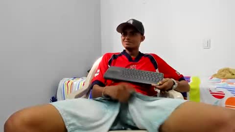 Snapshot of alpha_smit chatting on 26, 1, 2025 alpha smit online show from 26, 1, 2025