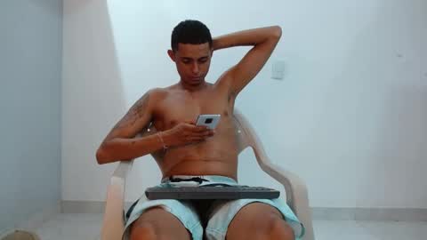 Snapshot of alpha_smit chatting on 10, 2, 2025 alpha smit online show from 10, 2, 2025