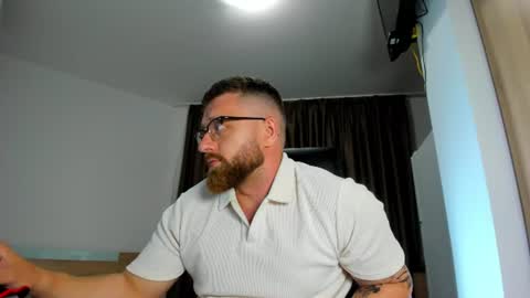 Alphaalexxx Lets reach Me 100 thumbs up online show from 11, 6, 2026