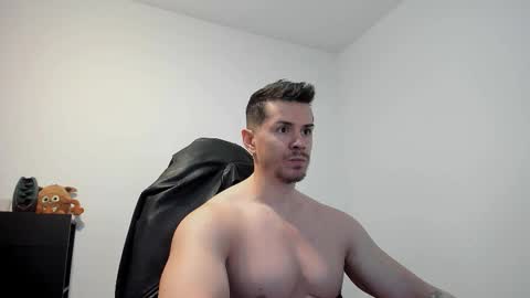 LeatherMaster online show from 18, 12, 2025