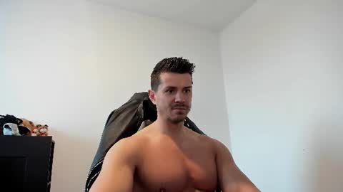 Snapshot of alphagodleatherking92 chatting on 2, 7, 2026 LeatherMaster online show from 2, 7, 2026