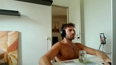 alphah_hunk online show from 1, 7, 2026