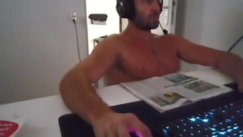 alphah_hunk online show from 17, 7, 2026
