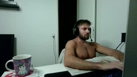 alphah_hunk online show from 23, 7, 2026