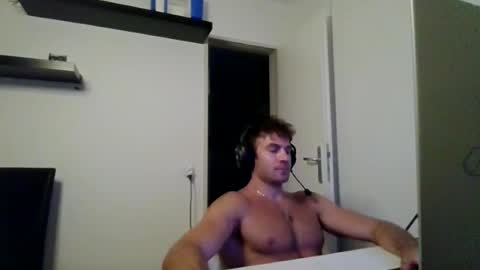 alphah_hunk online show from 30, 7, 2026