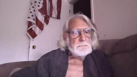 AlphaUniform online show from 4, 7, 2026