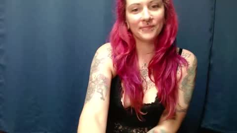 Lily online show from 13, 5, 2026