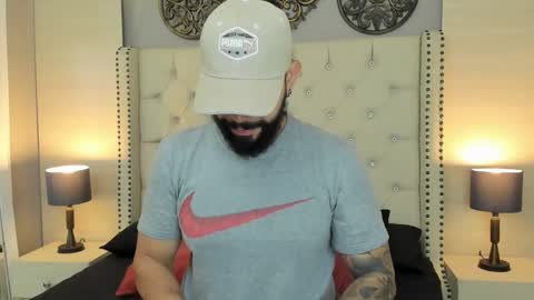 Snapshot of alukardbig chatting on 2, 11, 2025 alukardbig online show from 2, 11, 2025