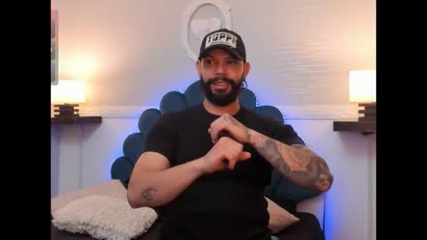 Snapshot of alukardbig chatting on 3, 12, 2025 alukardbig online show from 3, 12, 2025