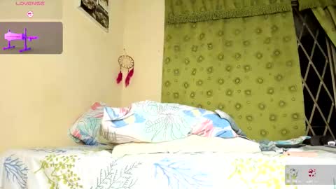 Snapshot of alula_queen chatting on 25, 9, 2025 katherine online show from 25, 9, 2025