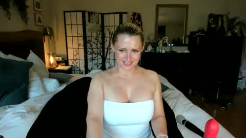 Snapshot of alwaysaffirming chatting on 21, 9, 2025 AlwaysAffirming online show from 21, 9, 2025