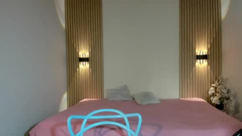 Aly online show from 30, 4, 2026