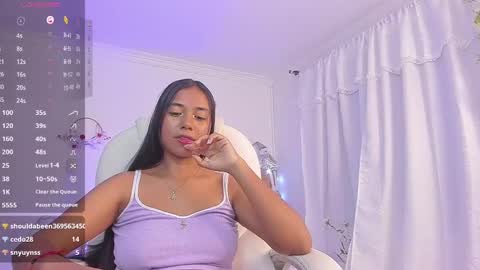 Snapshot of aly_moon chatting on 29, 12, 2024 Im Aly3 online show from 29, 12, 2024