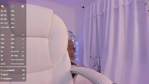 Snapshot of aly_moon chatting on 29, 12, 2024 Im Aly3 online show from 29, 12, 2024