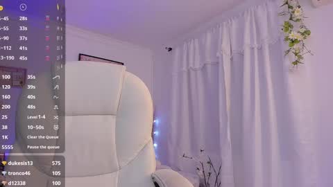 Snapshot of aly_moon chatting on 24, 2, 2025 Im Aly3 online show from 24, 2, 2025