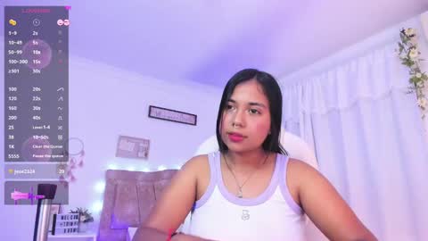 Snapshot of aly_moon chatting on 9, 9, 2025 Im Aly3 online show from 9, 9, 2025