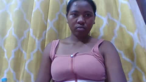 alydiah816442 online show from 11, 4, 2026