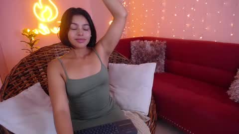 Snapshot of alyn_clark chatting on 9, 2, 2025 alyn online show from 9, 2, 2025