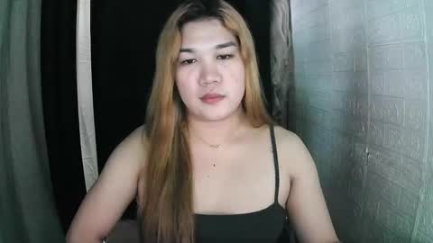 Snapshot of alyona_leighton chatting on 12, 10, 2025 ALYONAAA online show from 12, 10, 2025