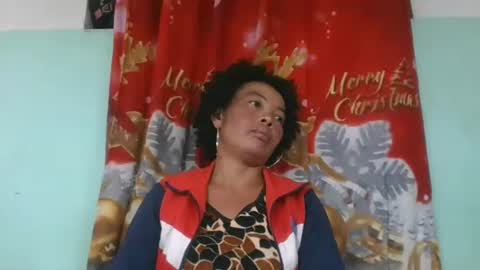 alypierette online show from 15, 11, 2025