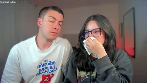 look onlyfans in screen online show from 1, 2, 2025