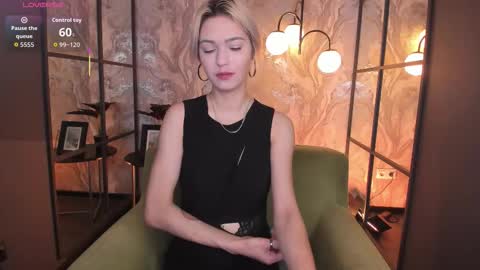 Alysia online show from 5, 11, 2025