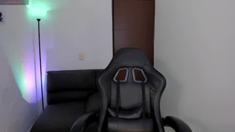 Alyson online show from 28, 10, 2025