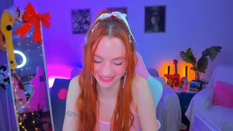 alyssa_smitt online show from 27, 1, 2025