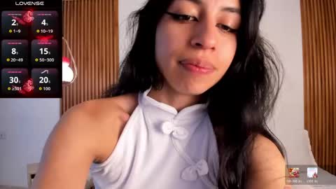 Snapshot of alyssabeauty_ chatting on 30, 5, 2026 alyssabeauty_ online show from 30, 5, 2026