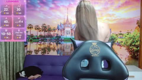 Snapshot of alyy_cute chatting on 21, 1, 2025 Alyy online show from 21, 1, 2025