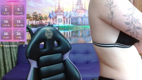 Snapshot of alyy_cute chatting on 7, 2, 2025 Alyy online show from 7, 2, 2025