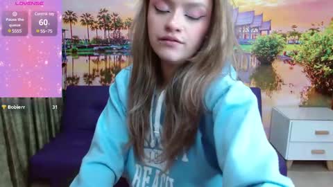 Snapshot of alyy_cute chatting on 20, 2, 2025 Alyy online show from 20, 2, 2025
