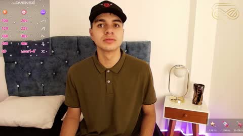 Snapshot of amadeo_wild chatting on 8, 12, 2024 Amadeo Wild online show from 8, 12, 2024