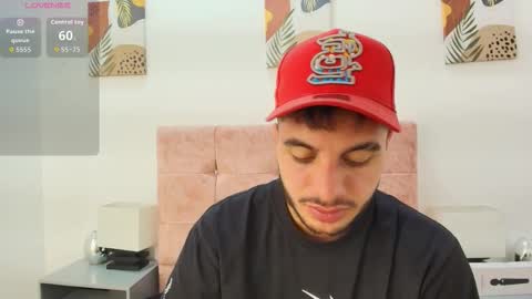 Snapshot of amadeo_wild chatting on 29, 9, 2025 Amadeo Wild online show from 29, 9, 2025