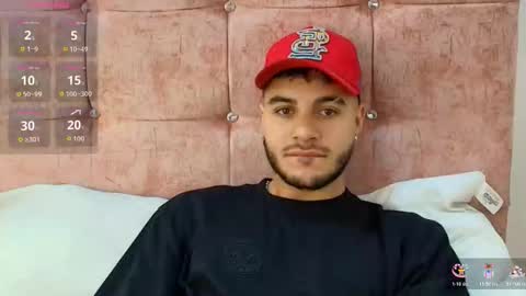 Snapshot of amadeo_wild chatting on 22, 10, 2025 Amadeo Wild online show from 22, 10, 2025