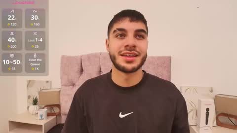 Snapshot of amadeo_wild chatting on 25, 10, 2025 Amadeo Wild online show from 25, 10, 2025