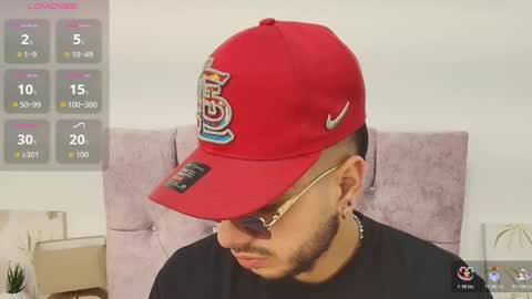 Snapshot of amadeo_wild chatting on 31, 10, 2025 Amadeo Wild online show from 31, 10, 2025