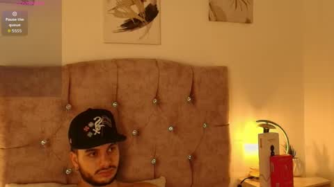 Snapshot of amadeo_wild chatting on 9, 5, 2026 Amadeo Wild online show from 9, 5, 2026