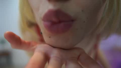 Amai  Liu online show from 5, 1, 2026