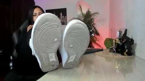 anny online show from 12, 5, 2026
