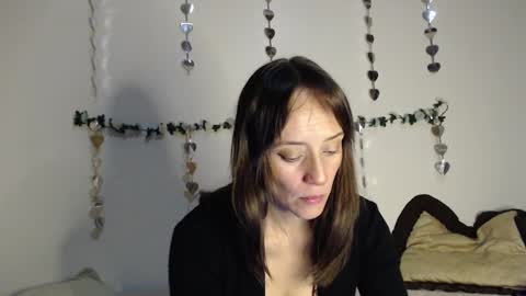 Amalett online show from 10, 3, 2025