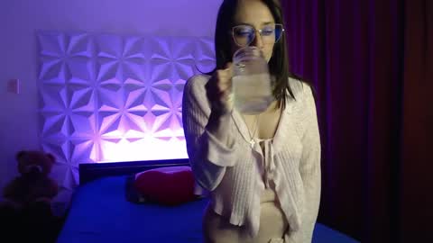 Snapshot of amalett chatting on 7, 5, 2026 Amalett online show from 7, 5, 2026