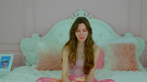 AmaliaLima online show from 2, 4, 2026