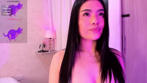 Snapshot of amanda_26 chatting on 27, 12, 2024 Luisa online show from 27, 12, 2024