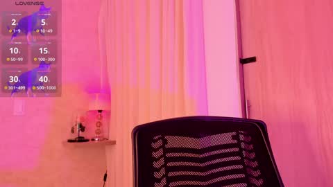 Snapshot of amanda_26 chatting on 29, 12, 2024 Luisa online show from 29, 12, 2024