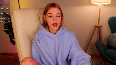 Amanda  fox online show from 2, 2, 2025